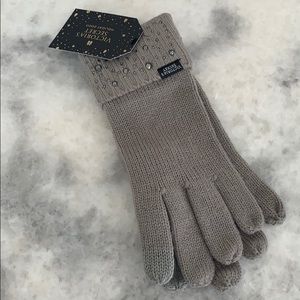 Victoria’s SECRET GLOVES NWT